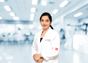 Dr-smitha-shalet-dsa-Child-specialist-pediatrician-Hampankatta-mangalore-Karnataka-1