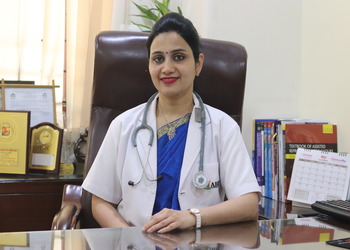 Dr-sonali-agrawal-Gynecologist-doctors-Gwalior-fort-area-gwalior-Madhya-pradesh-1