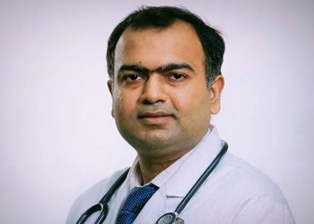 Dr-suhas-kirti-singla-Cancer-specialists-oncologists-Rohtak-Haryana-1