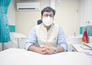 Dr-sumanta-bhattacharya-Child-specialist-pediatrician-New-town-kolkata-West-bengal-1