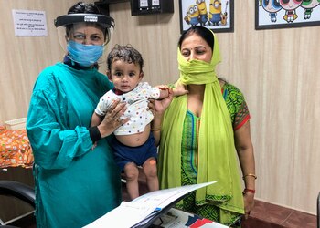 Dr-supriya-rastogi-Child-specialist-pediatrician-Faridabad-Haryana-2