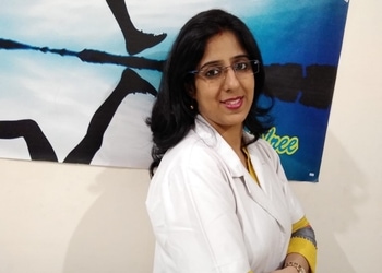 Dr-surbhi-nanda-Physiotherapists-Meerut-Uttar-pradesh-1