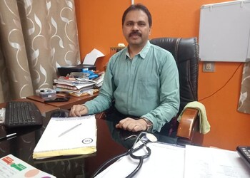 Dr-suresh-babu-yadav-Diabetologist-doctors-Nellore-Andhra-pradesh-1