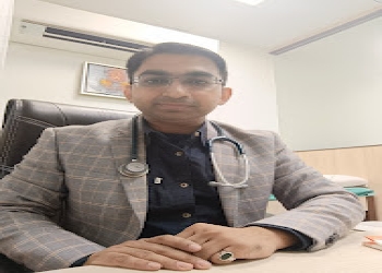 Dr-tarun-singh-Child-specialist-pediatrician-Dwarka-delhi-Delhi-1