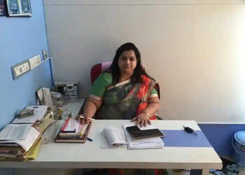 Dr-vidya-shetty-Gynecologist-doctors-Thane-Maharashtra-1