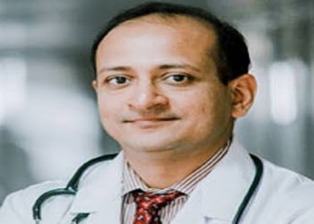 Dr-vikas-bansal-Child-specialist-pediatrician-Ludhiana-Punjab-1
