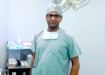 Dr-vipin-jain-Urologist-doctors-Morena-Madhya-pradesh-1