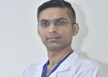 Dr-vipul-orthopedics-clinic-Orthopedic-surgeons-Sector-34-noida-Uttar-pradesh-2