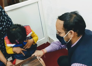 Dr-vishal-shrivastava-Child-specialist-pediatrician-Bhopal-Madhya-pradesh-2