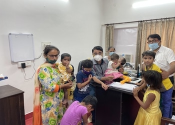 Dr-vishrut-singh-Child-specialist-pediatrician-Ghaziabad-Uttar-pradesh-3