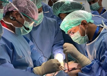 Dr-vivek-bansal-Orthopedic-surgeons-Bathinda-Punjab-2