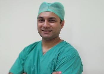 Dr-yashwardhan-jaiswal-Orthopedic-surgeons-Bargadwa-gorakhpur-Uttar-pradesh-1