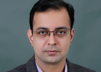 Dr-yogesh-garg-Urologist-doctors-Patiala-Punjab-1