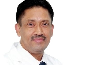 Dr-yuvraj-kumar-Orthopedic-surgeons-Faridabad-Haryana-1