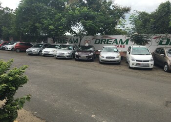 Dream-cars-Used-car-dealers-Dhantoli-nagpur-Maharashtra-3