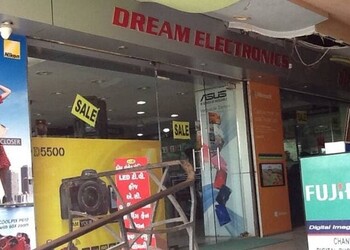 Dream-electronics-Electronics-store-Gandhinagar-Gujarat-1