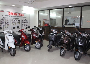 Dream-honda-Motorcycle-dealers-Vyapar-vihar-bilaspur-Chhattisgarh-2