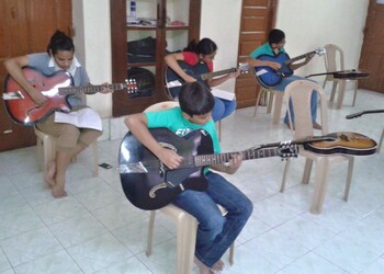 Dream-strings-Guitar-classes-Hingna-nagpur-Maharashtra-3