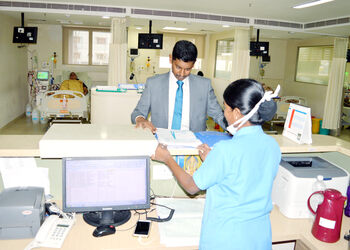 Drvenkatesh-rajkumar-Kidney-specialist-doctors-Thiruvanmiyur-chennai-Tamil-nadu-3