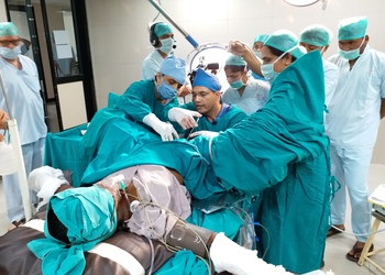 Drvikas-gorhes-Gynecologist-doctors-Nashik-Maharashtra-3