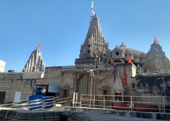Dwarkadhish-temple-Temples-Jamnagar-Gujarat-1