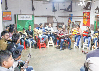 East-and-west-music-academy-Music-schools-Nashik-Maharashtra-3