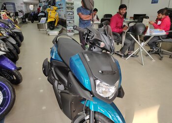 Eastern-automobiles-Motorcycle-dealers-Agartala-Tripura-3