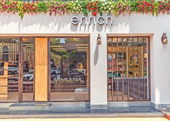 Enrich-salon-Beauty-parlour-Piplod-surat-Gujarat-1