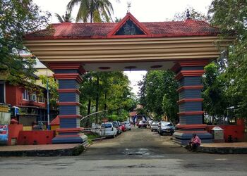 Ernakulam-shiva-temple-Temples-Kochi-Kerala-1