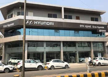 Eros-hyundai-Car-dealer-Sadar-nagpur-Maharashtra-1