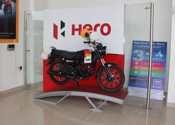 Essen-automobiles-Motorcycle-dealers-Dolamundai-cuttack-Odisha-2
