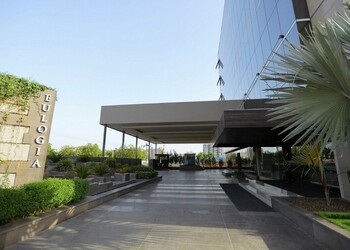 Eulogia-inn-4-star-hotels-Ahmedabad-Gujarat-1