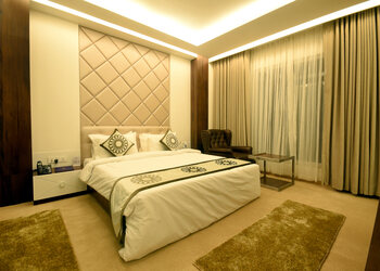 Eulogia-inn-4-star-hotels-Ahmedabad-Gujarat-2