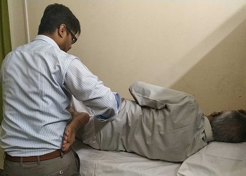 Expert-physio-Physiotherapists-Kolkata-West-bengal-2