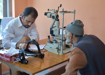 Eye-care-research-centre-Eye-hospitals-Dalgate-srinagar-Jammu-and-kashmir-2