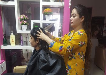 Facelift-ladies-salon-Bridal-makeup-artist-Bellary-cantonment-bellary-Karnataka-2