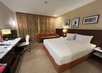 Fairfield-by-marriott-4-star-hotels-Amritsar-Punjab-2