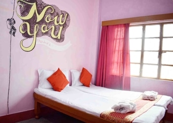Family-guest-house-Budget-hotels-Varanasi-Uttar-pradesh-2