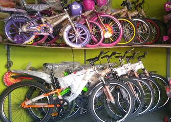 Famous-cycle-store-Bicycle-store-Dewas-Madhya-pradesh-2