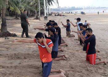 Fighting-fit-Martial-arts-school-Bandra-mumbai-Maharashtra-3