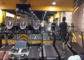 Fitness-warehouse-a-unisex-gym-Gym-Kandivali-mumbai-Maharashtra-2
