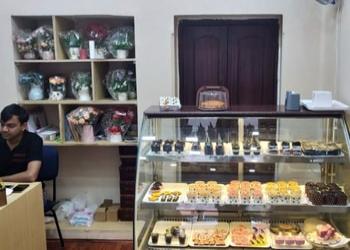 Fnp-cakes-n-more-Cake-shops-Kolkata-West-bengal-3