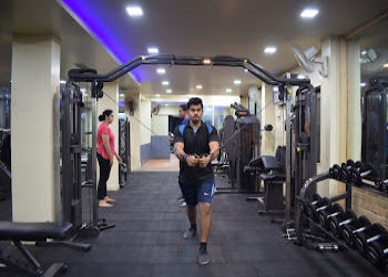 Focus-5-fitness-club-Gym-Warje-pune-Maharashtra-2