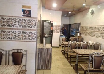 Food-rush-family-restaurant-Family-restaurants-Andheri-mumbai-Maharashtra-2