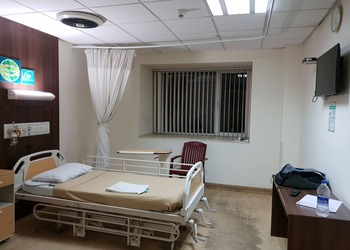 Fortis-hospital-Private-hospitals-Kolkata-West-bengal-2