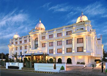 Fortune-jp-palace-4-star-hotels-Mysore-Karnataka-1