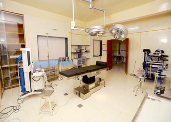 Galaxy-hospital-and-critical-care-center-Private-hospitals-Latur-Maharashtra-3