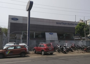 Gautam-budh-ford-Car-dealer-Noida-Uttar-pradesh-1