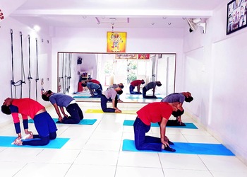 Geeta-yoga-fitnnes-Yoga-classes-Freeganj-ujjain-Madhya-pradesh-2