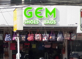 Gem-shoes-Shoe-store-Kochi-Kerala-1